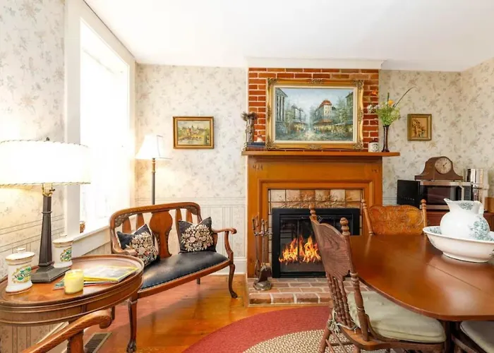 Briarstone Unit 4 Apartment